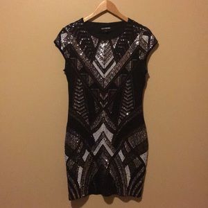 Short sleeve sequin dress, great for NYE!